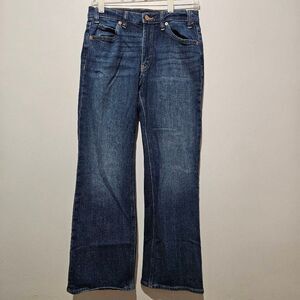 Gap Mid Rise '90s Loose Flare Jeans with Washwell in a dark indigo wash Size 26